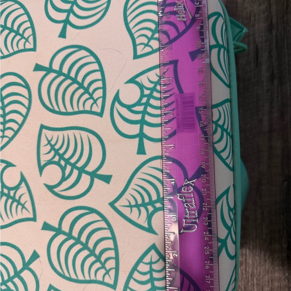 Animal Crossing Style Travel Case for Nintendo Switch 1/OLED and accessories - Picture 7 of 9